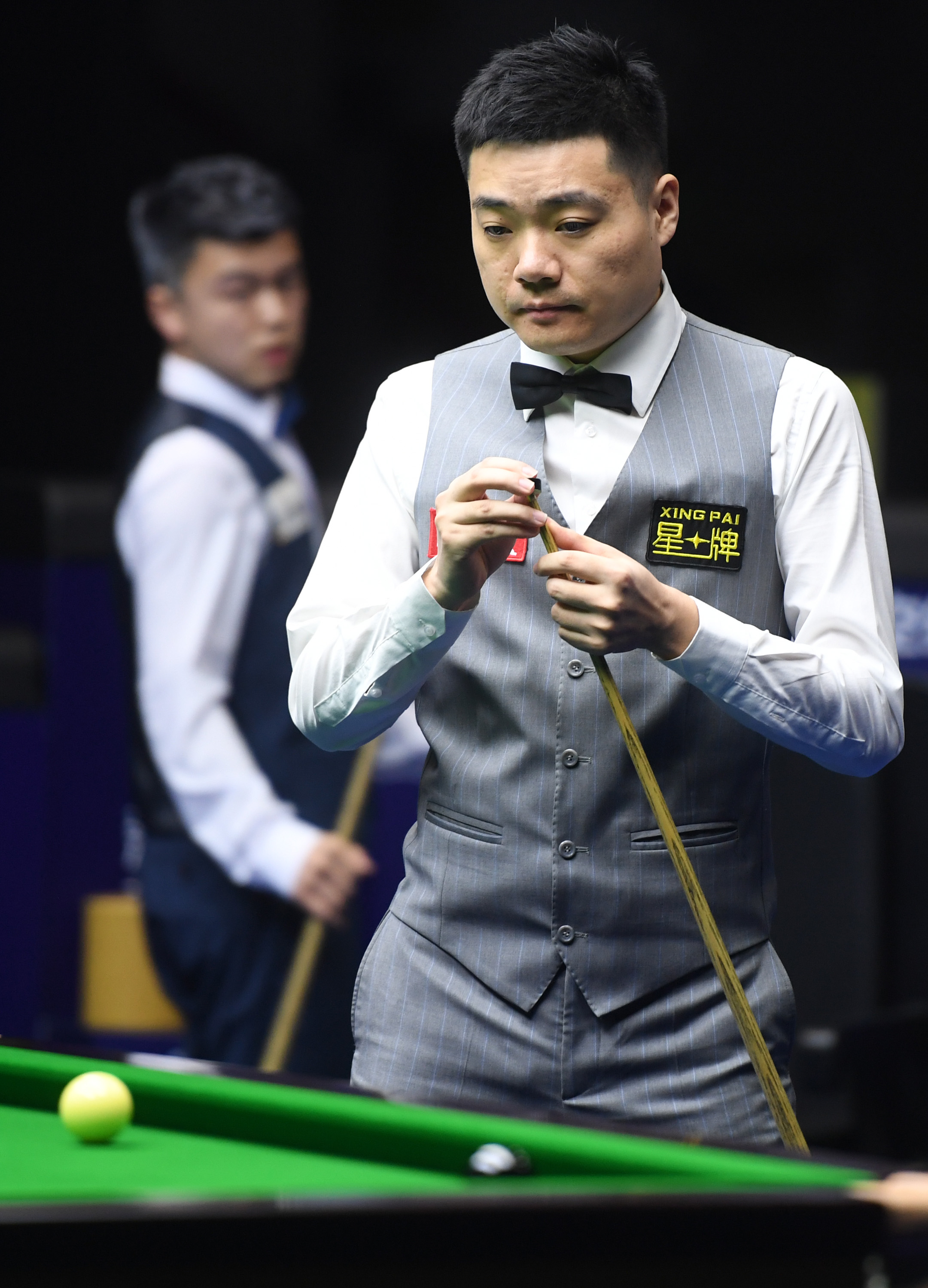 中美球员同 中美球员同